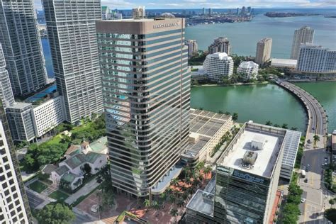 701 brickell office tower.